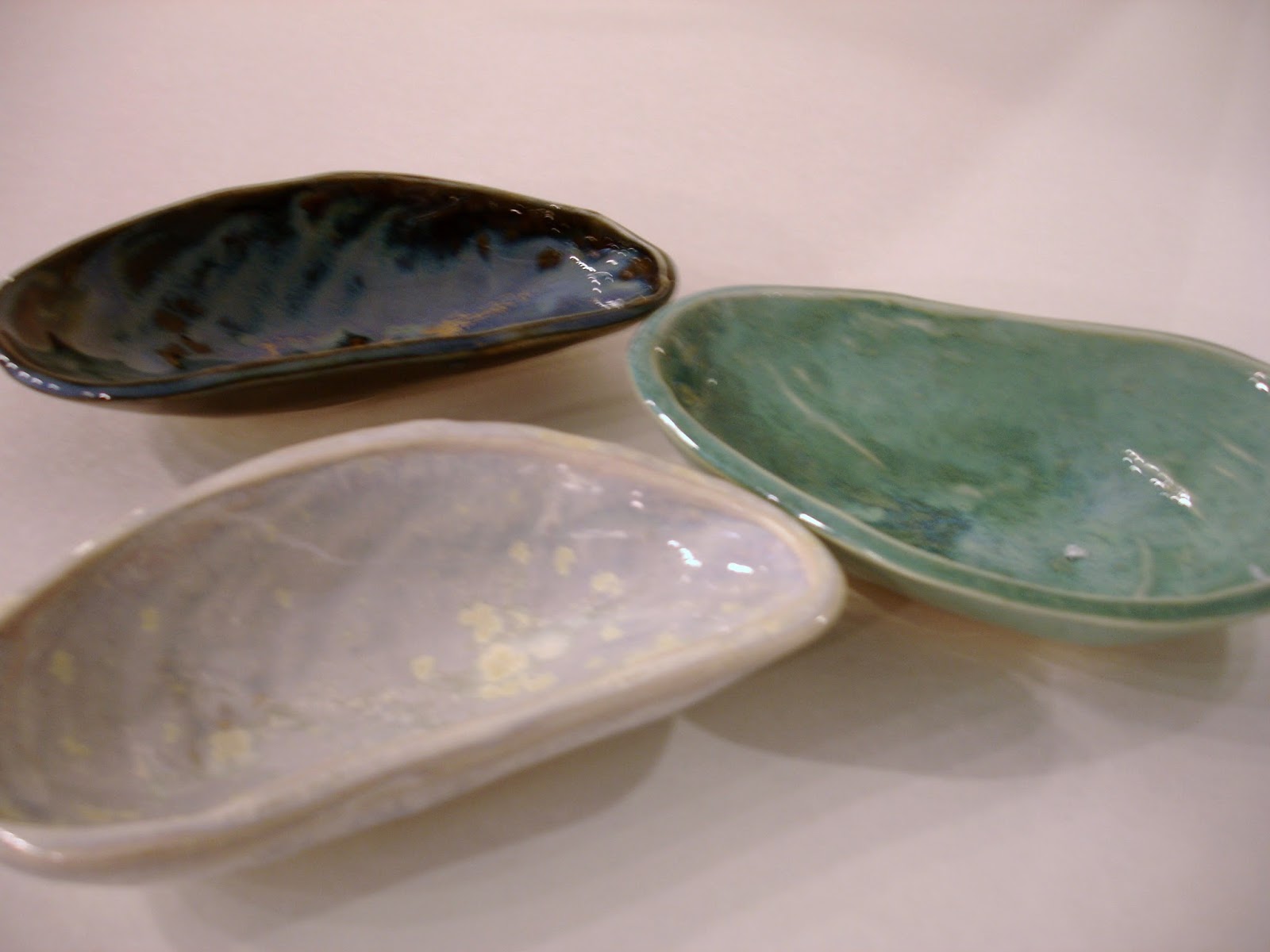 Kennebec River Artisans Mussel Shells pottery dishes