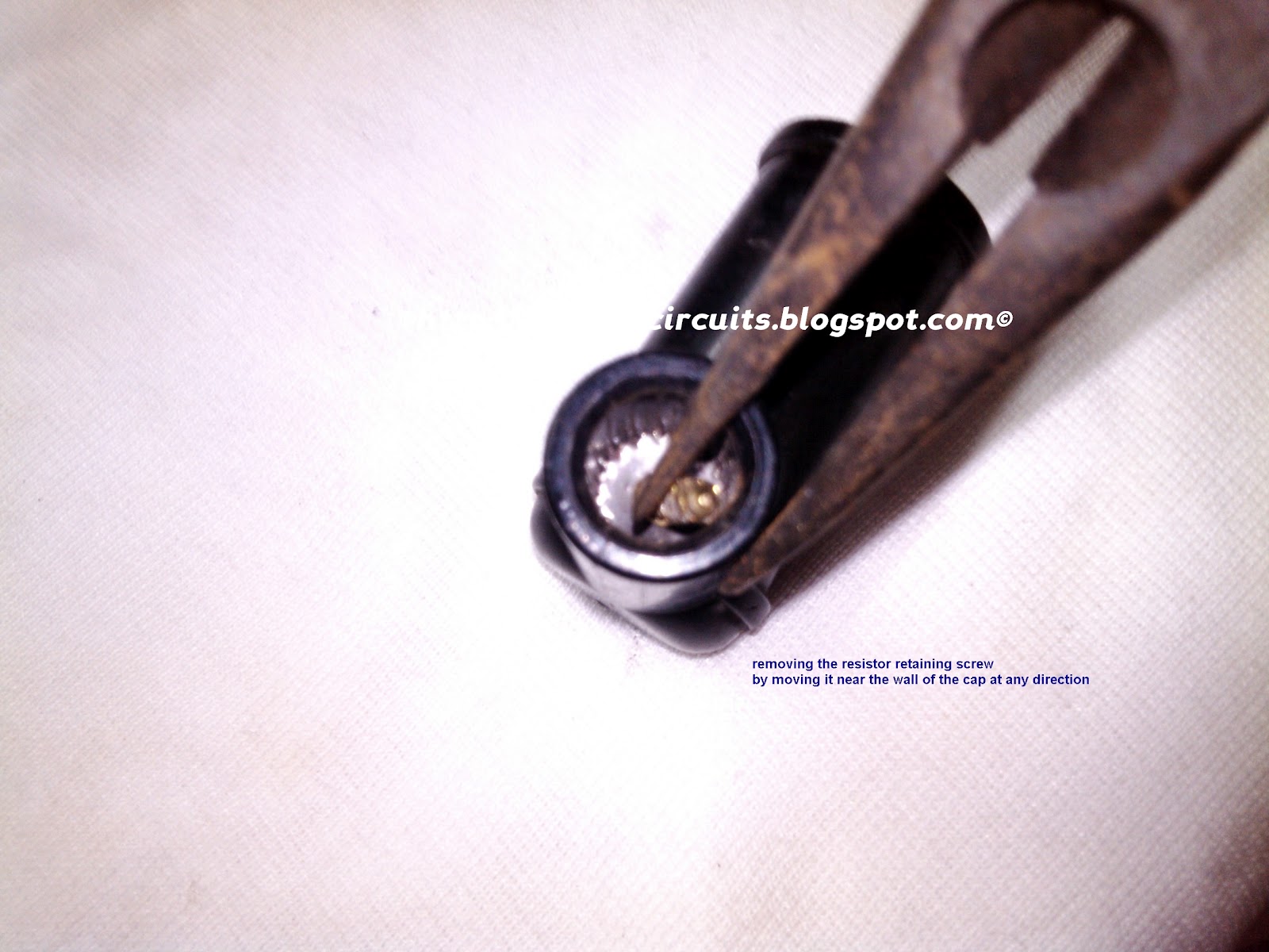 Spark Plug Cap Resistor Techy at day, Blogger at noon, and a Hobbyist