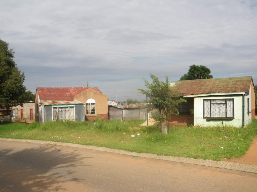 Homestay At Rachel's Ngculu Street, Orlando East, Soweto, South Africa