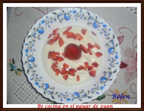 Cuajada Con Fresas
