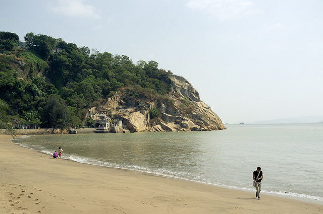 Gulangyu Beach A strip of beach at Gulangyu Island