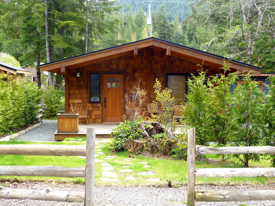 Vancouver Island Travel & Tourism Wild Coast Cottages and Water's Edge