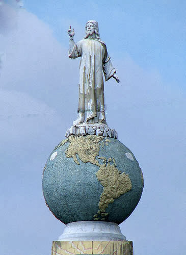 Monumento al Divino Salvador del Mundo