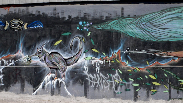 mutay graffiti street art in santiago de chile