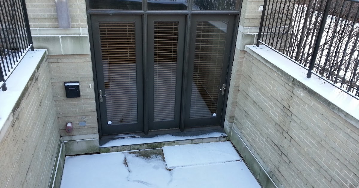 The Chicago Real Estate Local For Rent! 3 bedroom, 2 bath condo w