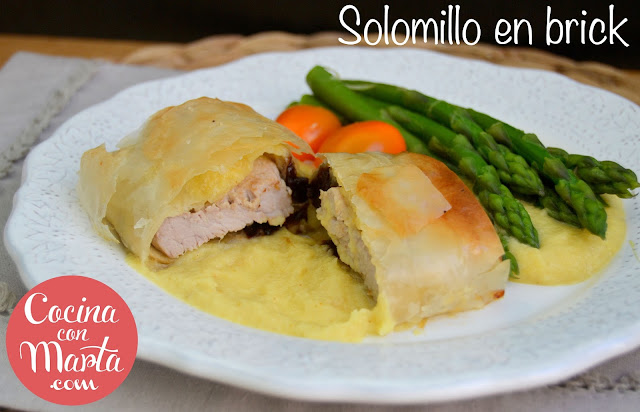 Solomillo wellington en pasta brick con puré de manzana, cebolla, champiñoes y ciruelas. Receta Fácil, rápida, casera. Comidas especiales