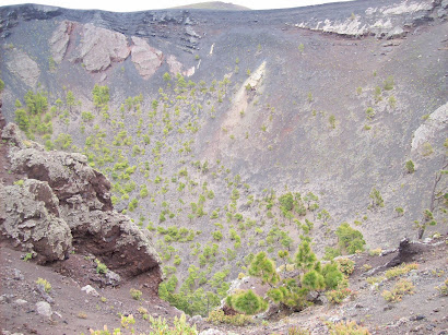 Giant hole formed from Volcanic erruption