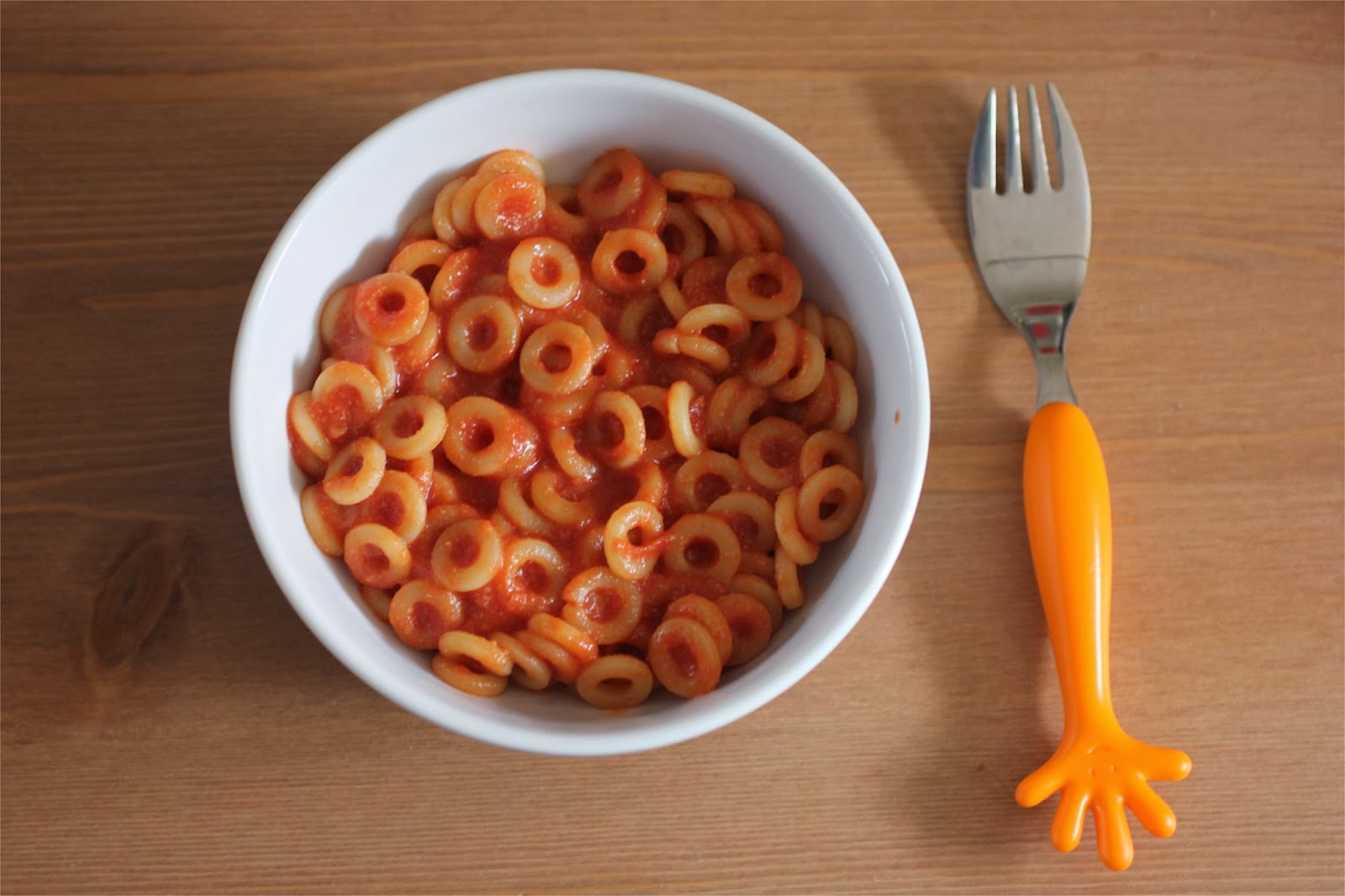 Green Gourmet Giraffe Healthy spaghetti hoops, caramel popcorn and a