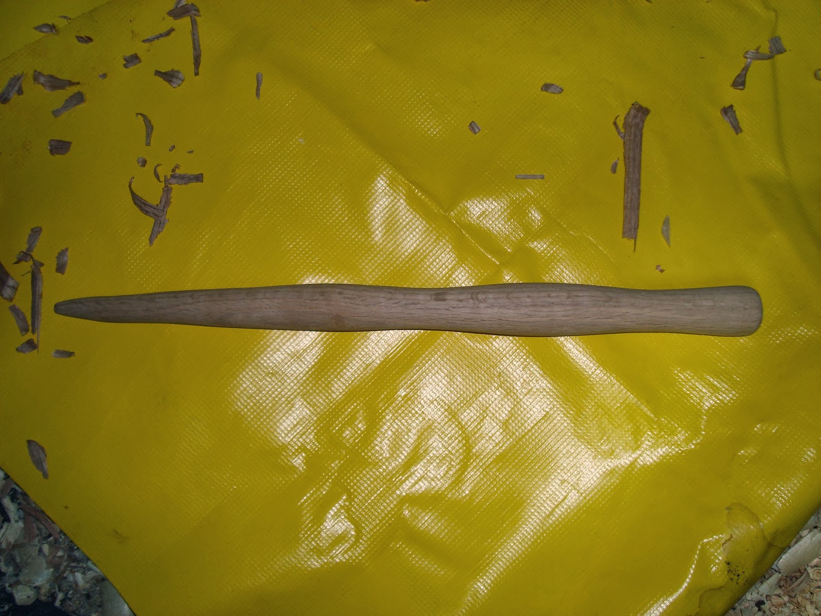 Brotherwood Make A Chisel Handle from Firewood