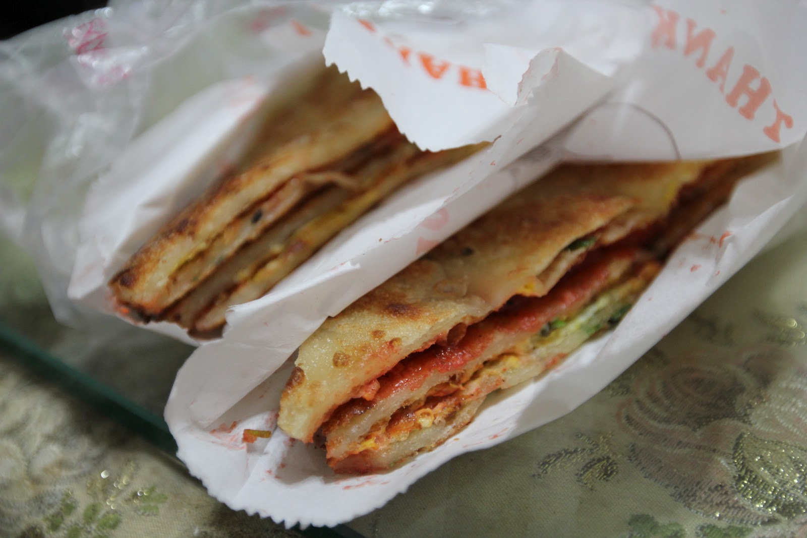 EasyEat in Taiwan Can't Stop Eating, One More Slice Green Onion Pancake