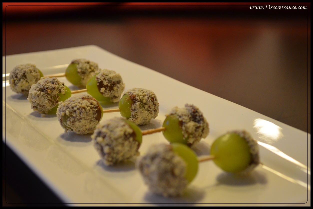 13 Secret Sauce Grapes Dumbbell