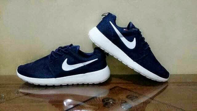 jual nike roshe run