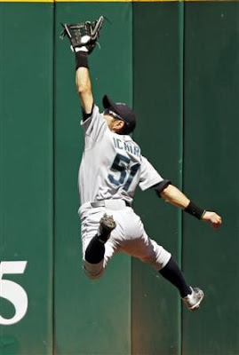 Ichiro Suzuki Catch Ichiro Suzuki Catch