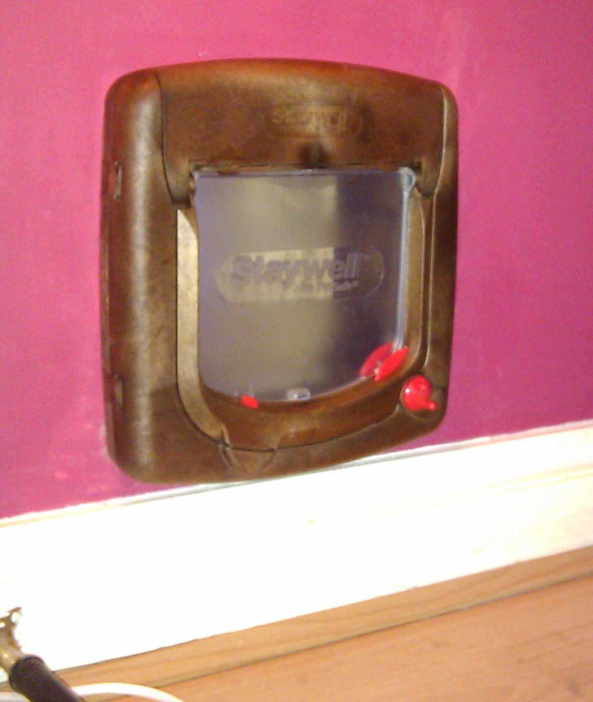 Fitting a Cat or small Dog Flap through a Wall in the U.K.