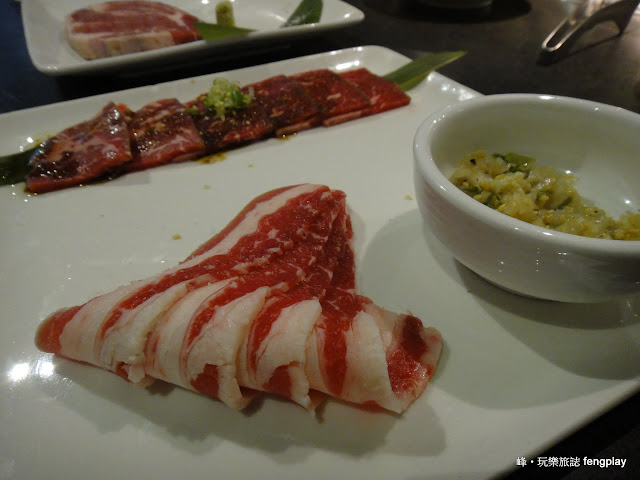 台中MOTTO YAKINIkU 牧島燒肉專門店-有烤肉職人協助你烤肉不怕吃到NG品