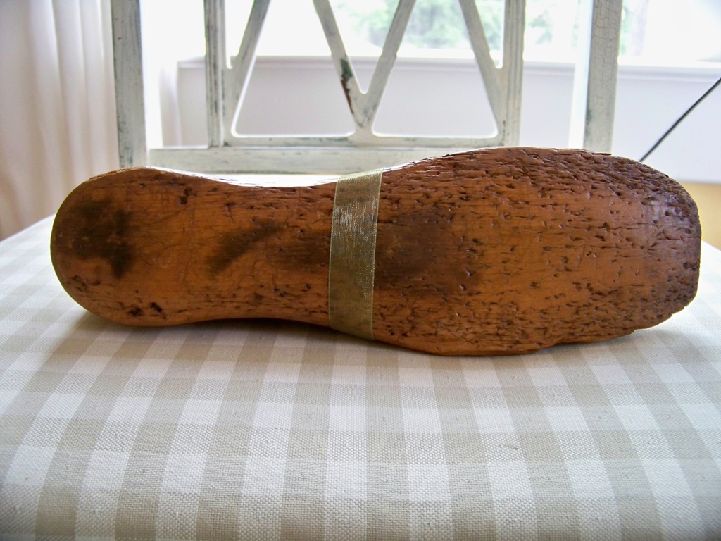 A Frolic through Time A New Straight Shoe Last