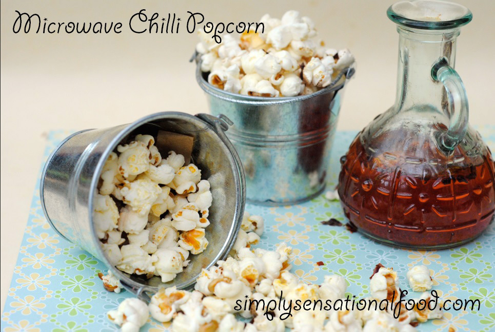 Microwave Chilli Popcorn and a Heat 'n' Eat microwave popcorn maker