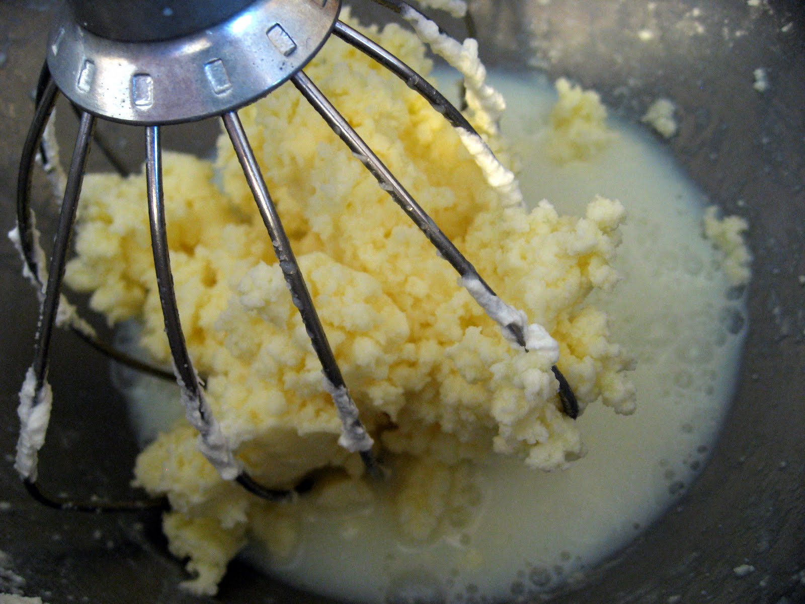 Homemade Butter and Buttermilk Tutorial