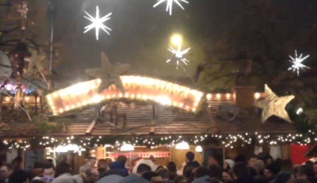 A Small World With Travel Hotspot : A Snapshot of Christmas Markets in Europe