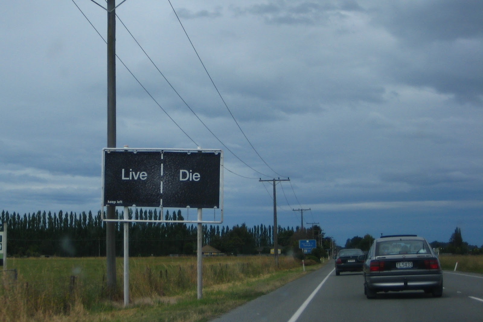 New Zealand Road Signs Occasionally Epic