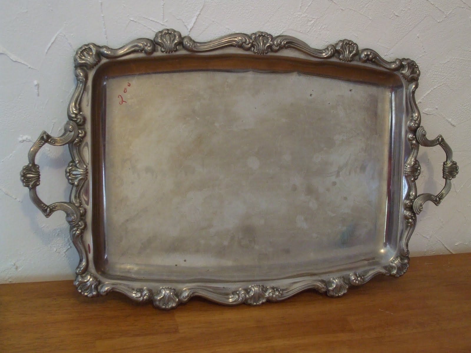 simply chic treasures Silver Tray Turned Chalkboard!