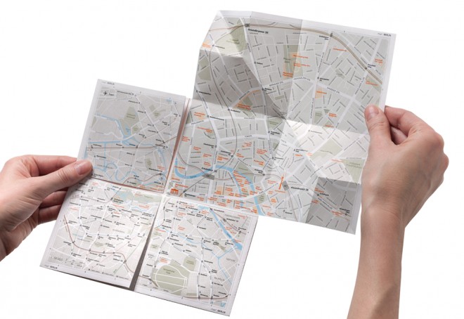 Map'n'Roll: Carte papier qui zoome en la dépliant