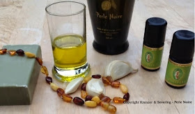 Mit Olivenöl, Knoblauch, Lavendel oder Thymian gegen Hautpilz