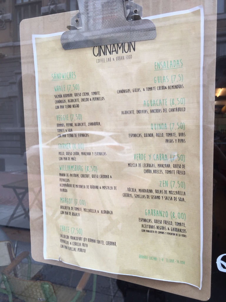 De Restaurantes RC... Cinnamon, entre cafés, barbas y tartas de Lady