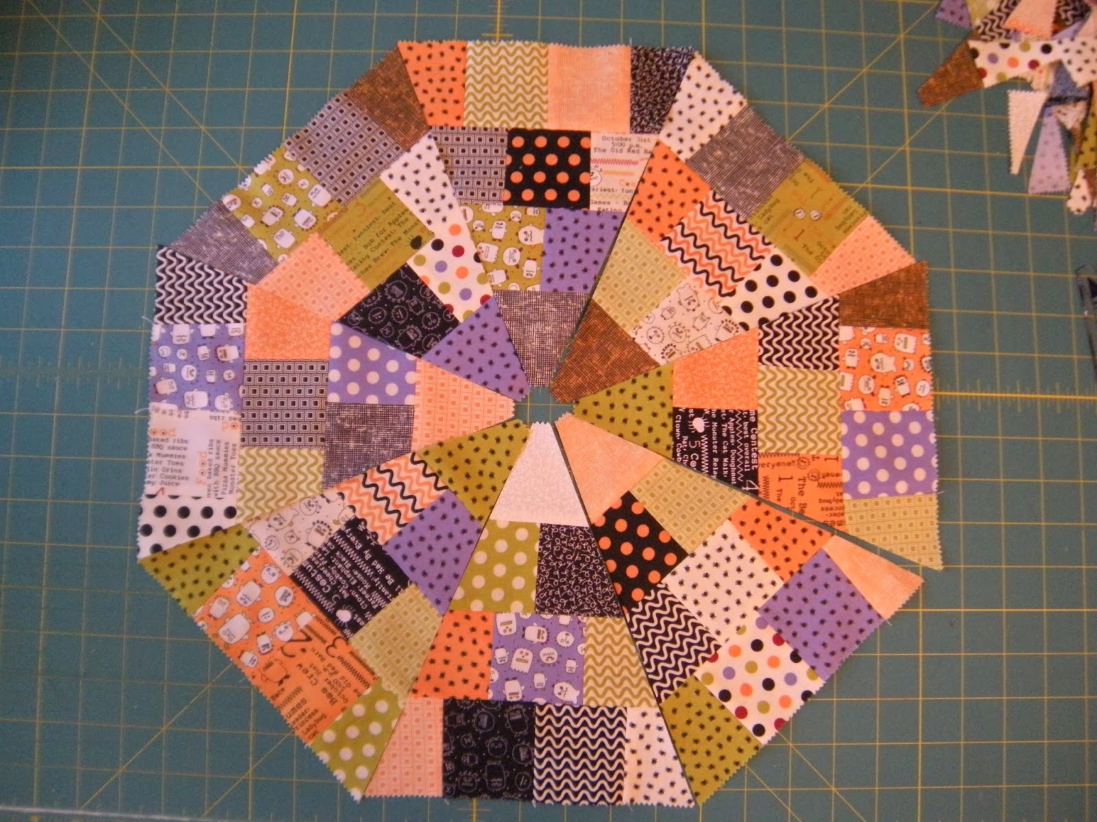 Life in the Scrapatch Spider  QuiltAlong 2014 Fabric