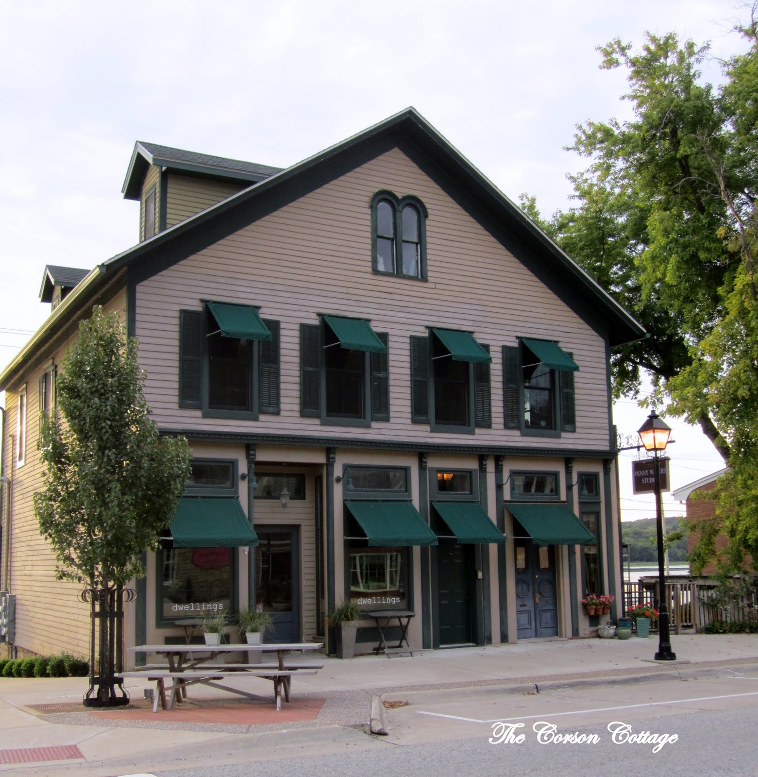 the corson cottage LeClaire, Iowa My Favorite Little River Town