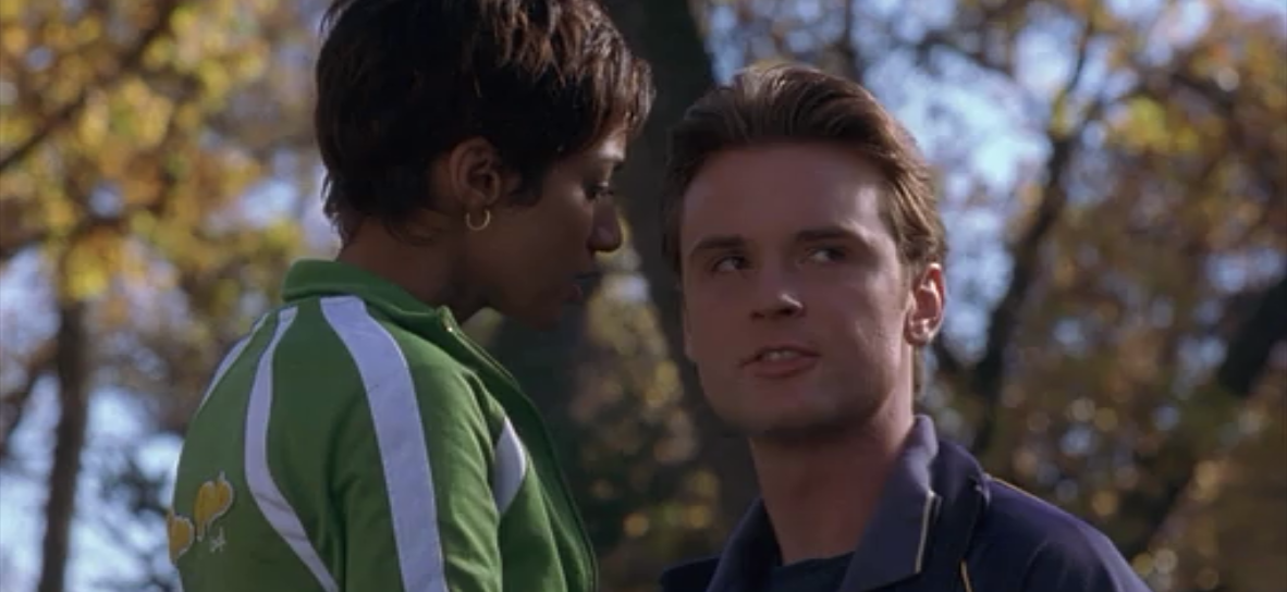 Cinema Freaks REVIEW Tamara (2005)