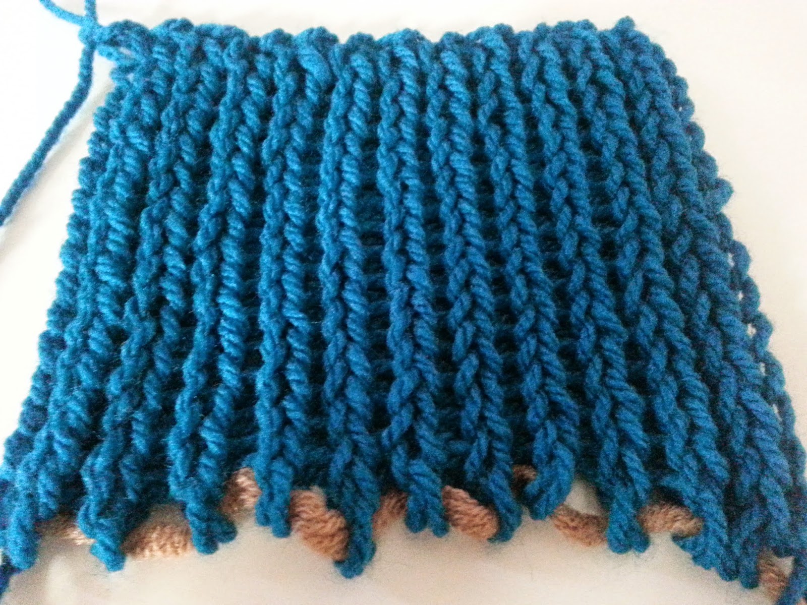 Knitting (b)Loom: Photos & Samples Of Stockinette Stitch In A Long Knitti...