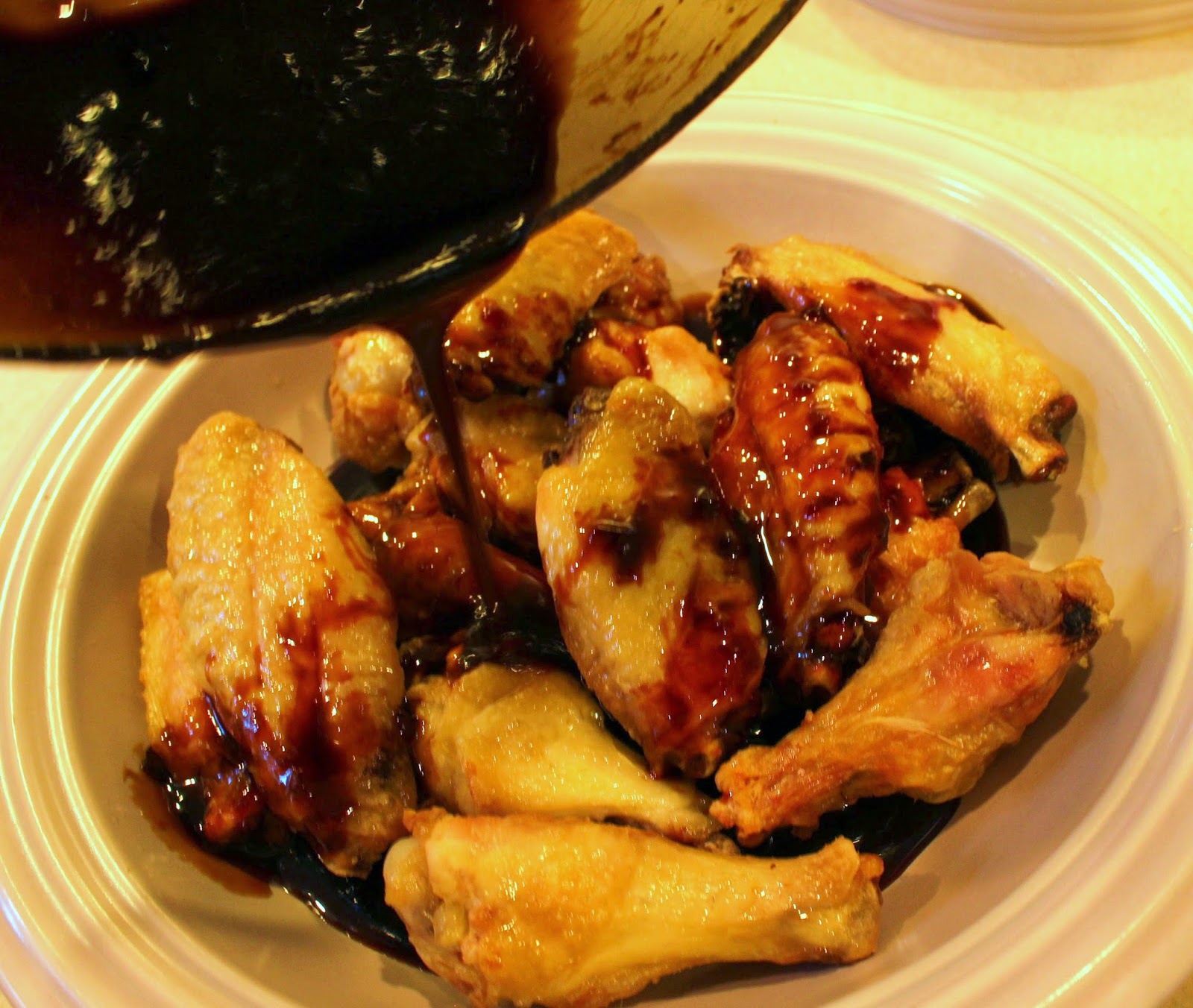 Hey, Mom! What's For Dinner? Buffalo Wings, Teriyaki Wings, a Giveaway