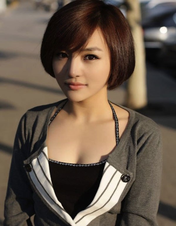 View Lukisan Wanita Rambut Pendek Images