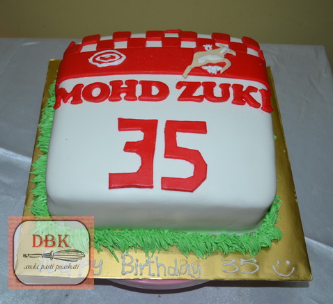 Kek Fondant Baju Jersi