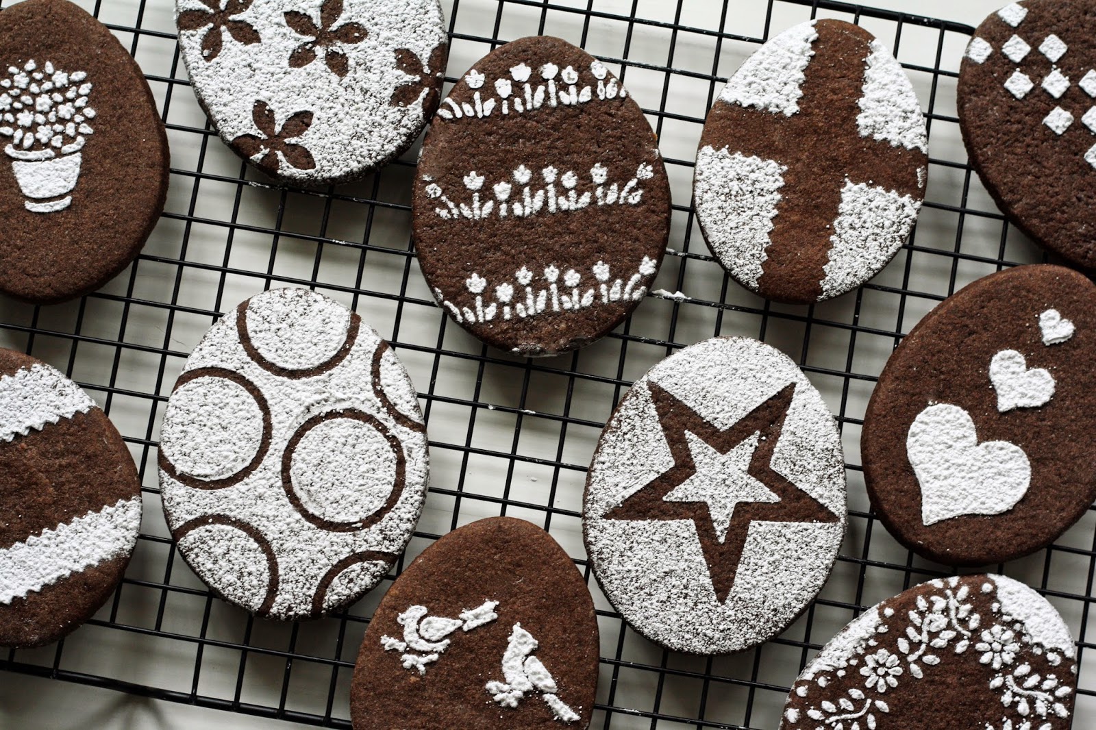 the semifrugal life chocolate Easter egg cookies