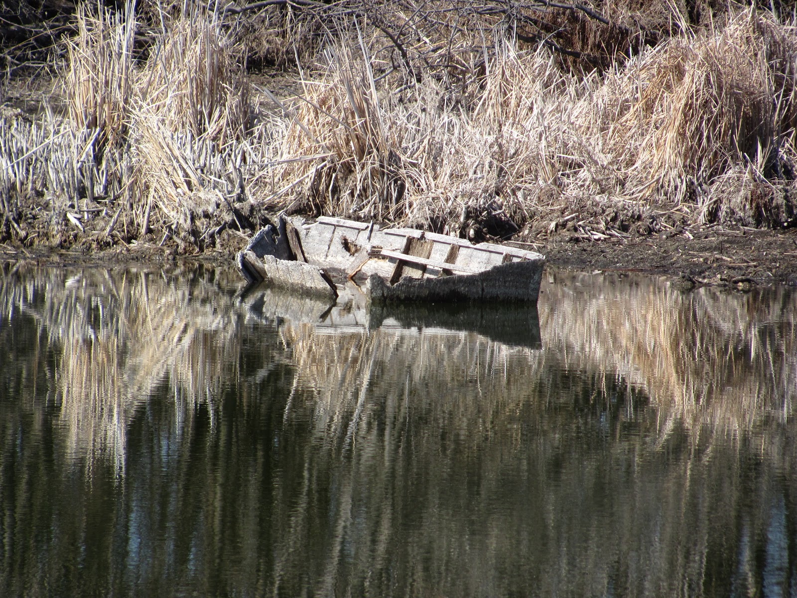 Kayaking the Lakes of South Dakota Mud Lake At Last, a First Cruise