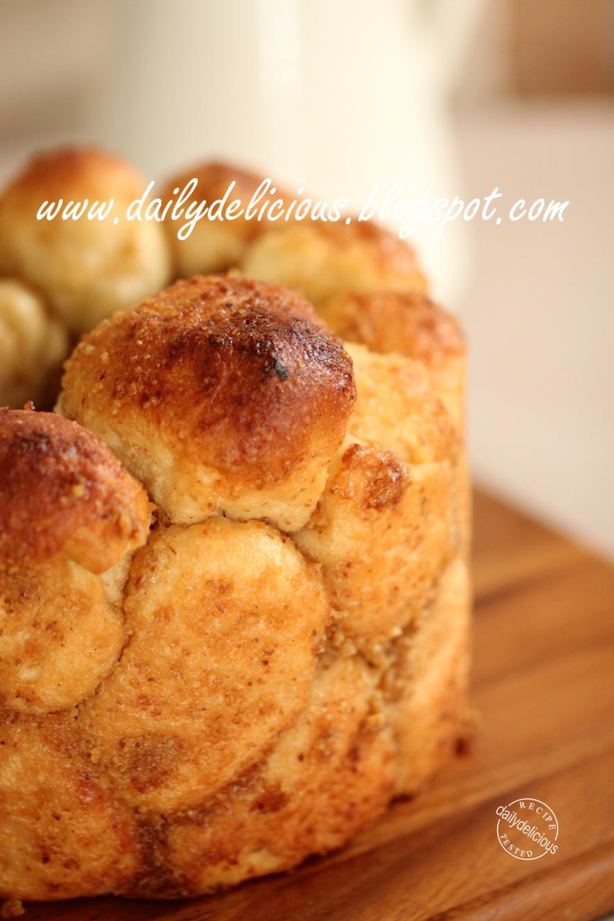 dailydelicious Monkey Breads It's so much fun to eat it with your