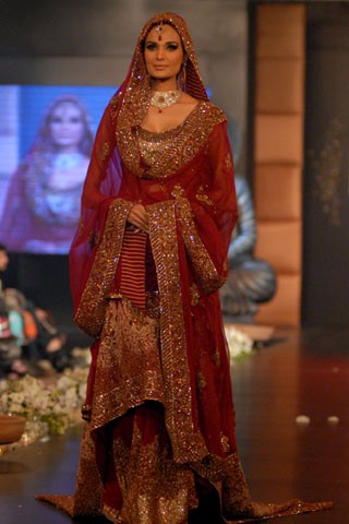 Collection For Girls Sonia Azhar Collection At Pfdc L Oral Paris Bridal Week 2011 Day 1 Pfdc L Oreal Paris Bridal Week 2011 At azhar's oriental rugs, you'll always find the rug you want at the lowest price, in the color, fabric and size ideally suited to your particular style, taste and decor. collection for girls sonia azhar collection at pfdc l oral paris bridal week 2011 day 1 pfdc l oreal paris bridal week 2011