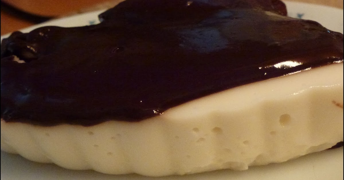 Pudra Şekeri� M Çikolata soslu yalancı tavukgöğsü