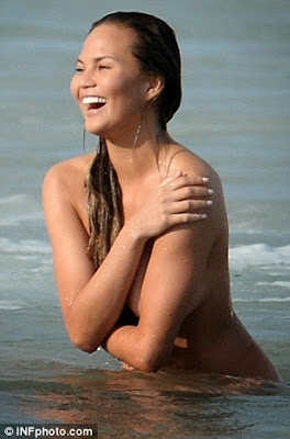 Chrissy Teigen Poses Completely Naked in Sexy DuJour Shoot 