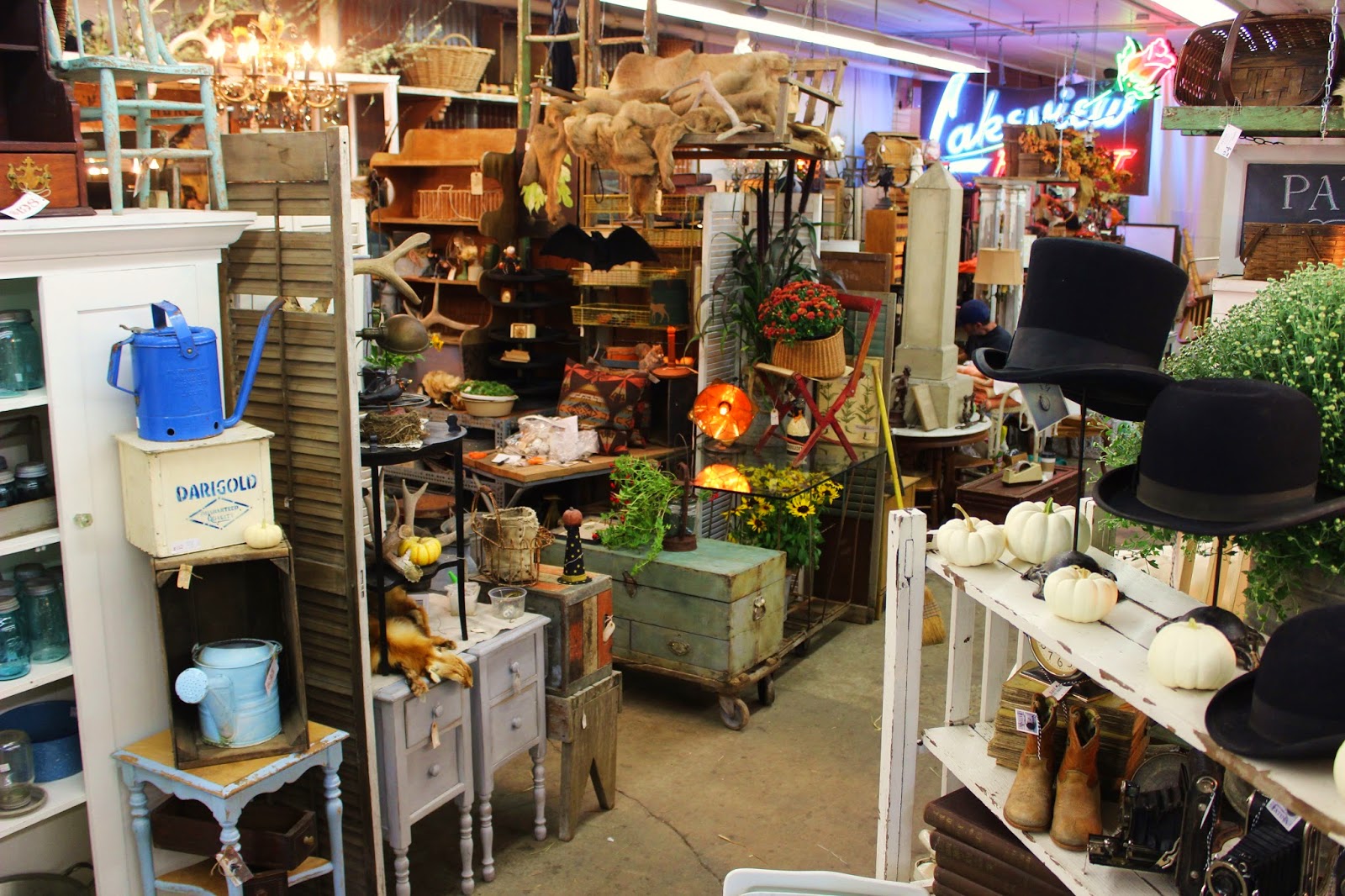 Monticello Antique Marketplace Final Sneak Peeks...See you tomorrow!