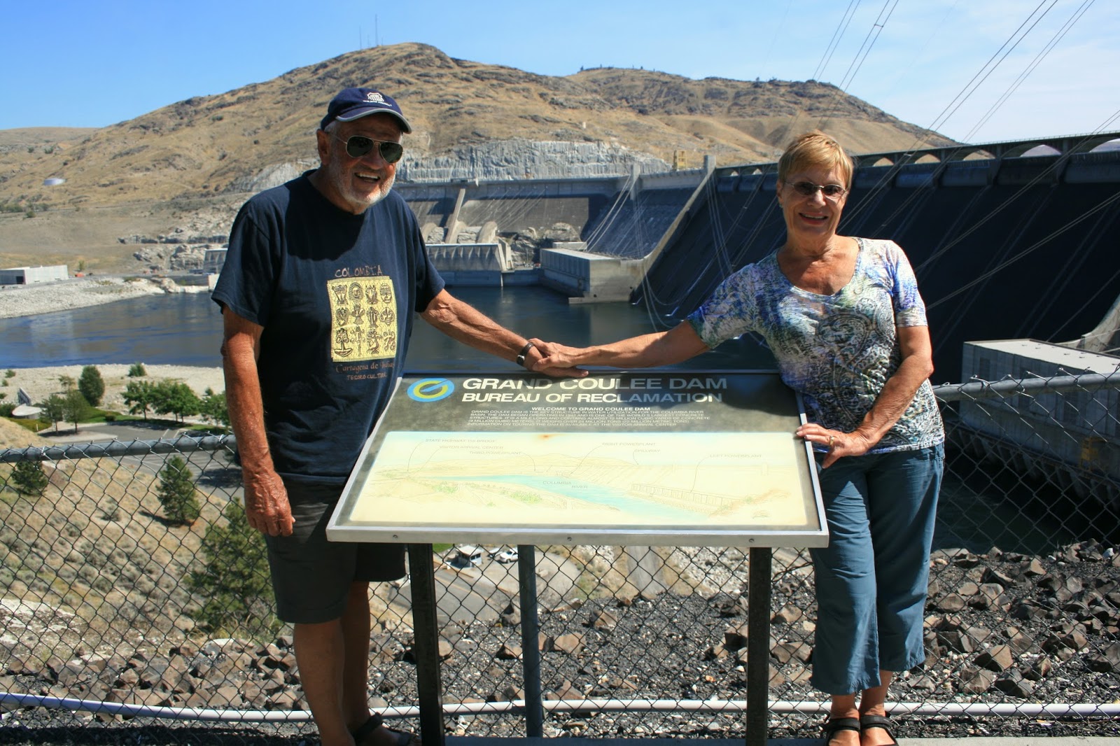 Stillhowlyntravels We're hanging out in Coulee City...