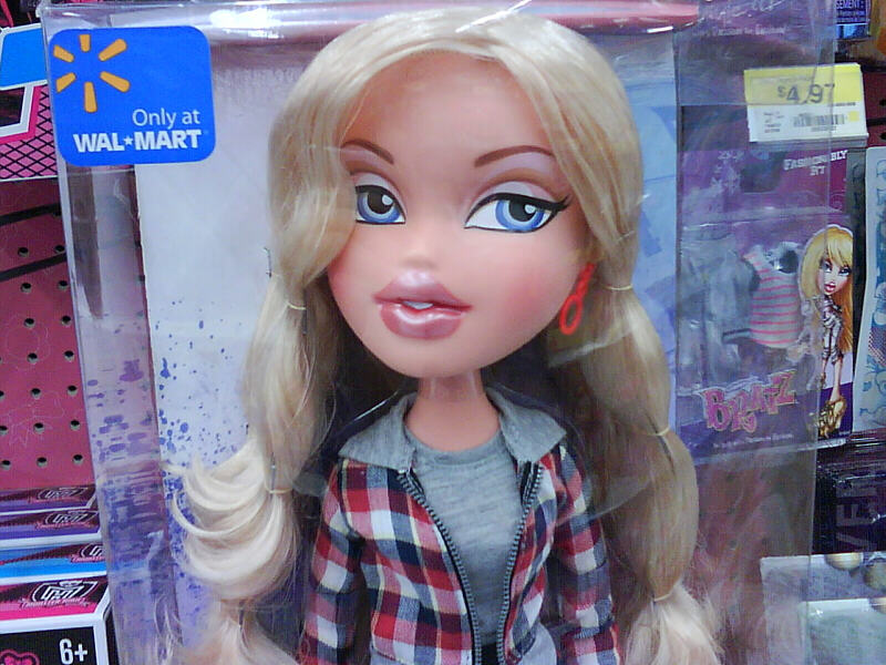 MSJ's Doll Pit 22" Giant Bratz WalMart exclusives