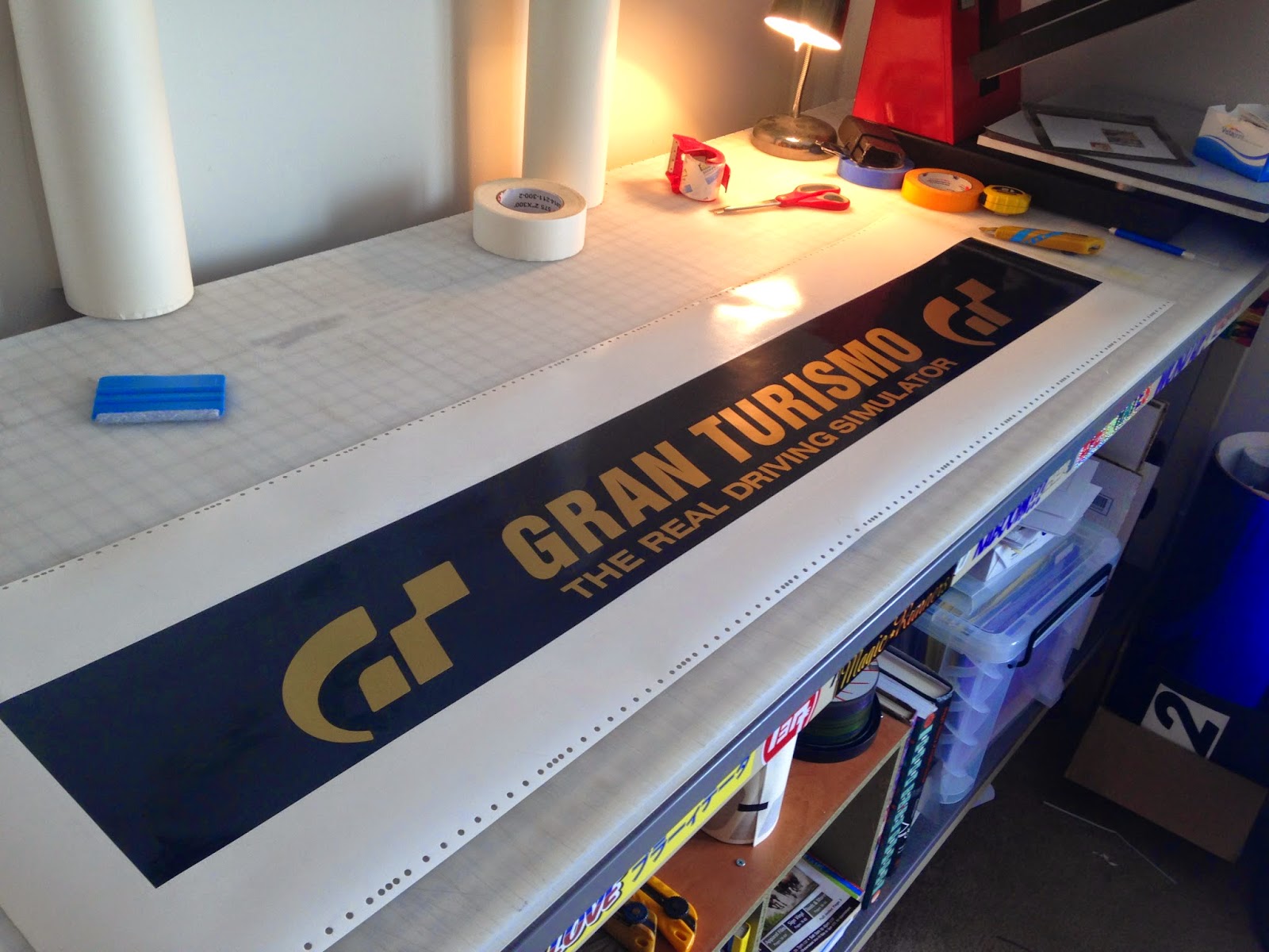 Straitup D DIY Windshield Banner Installation!