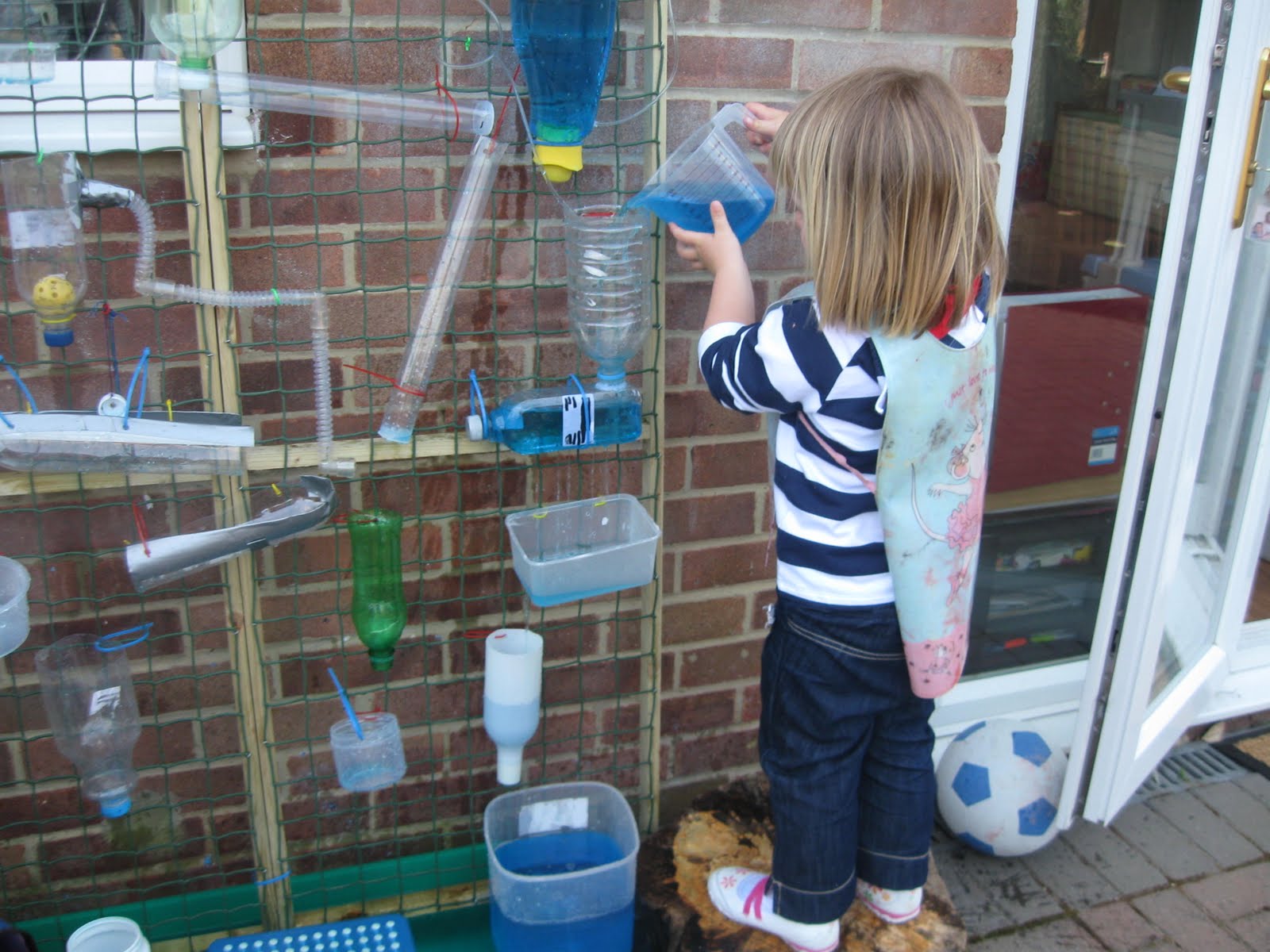 Preschool Play Water Wall