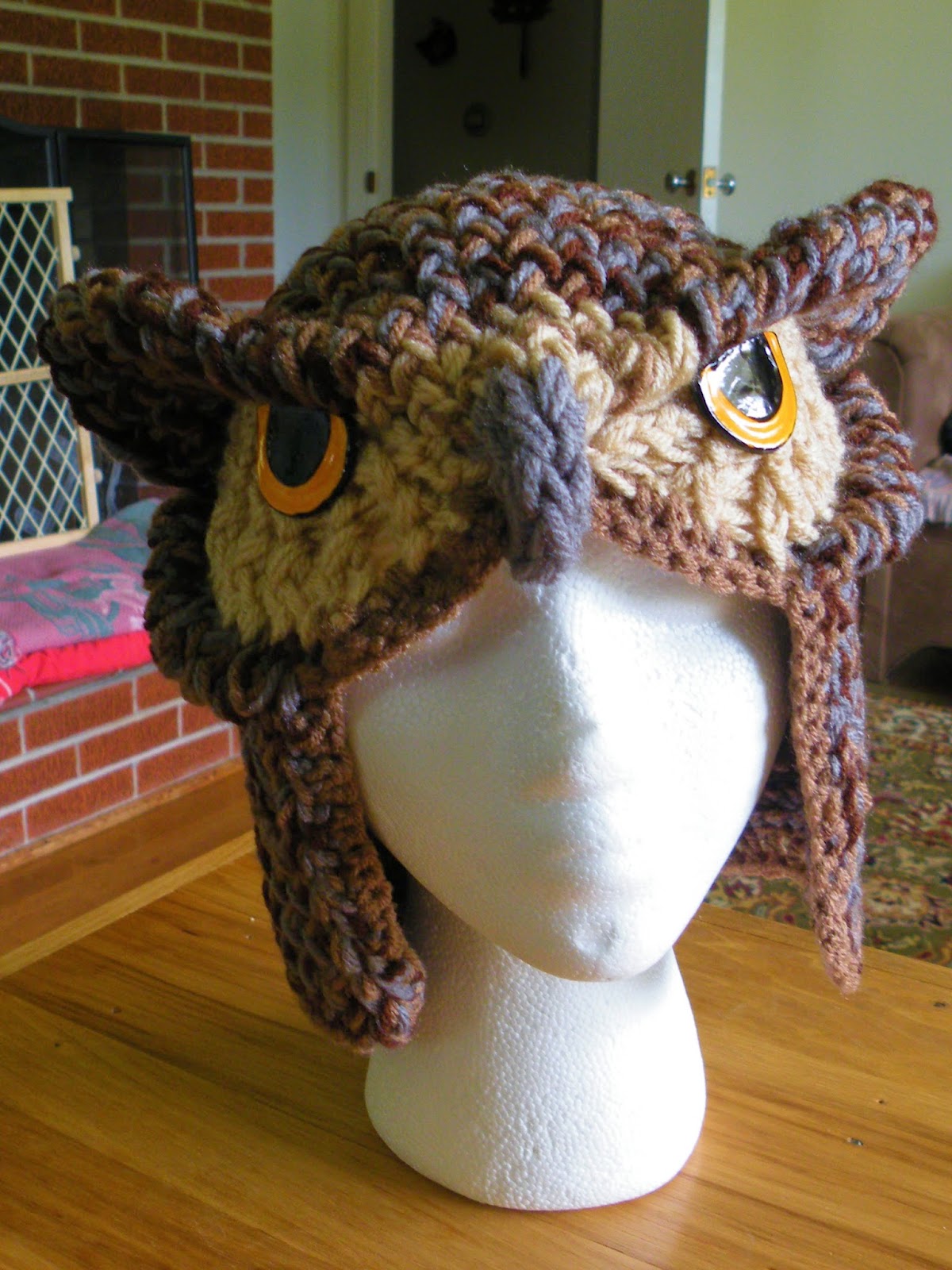 The Loom Muse : Realistic Owl Hat Pattern