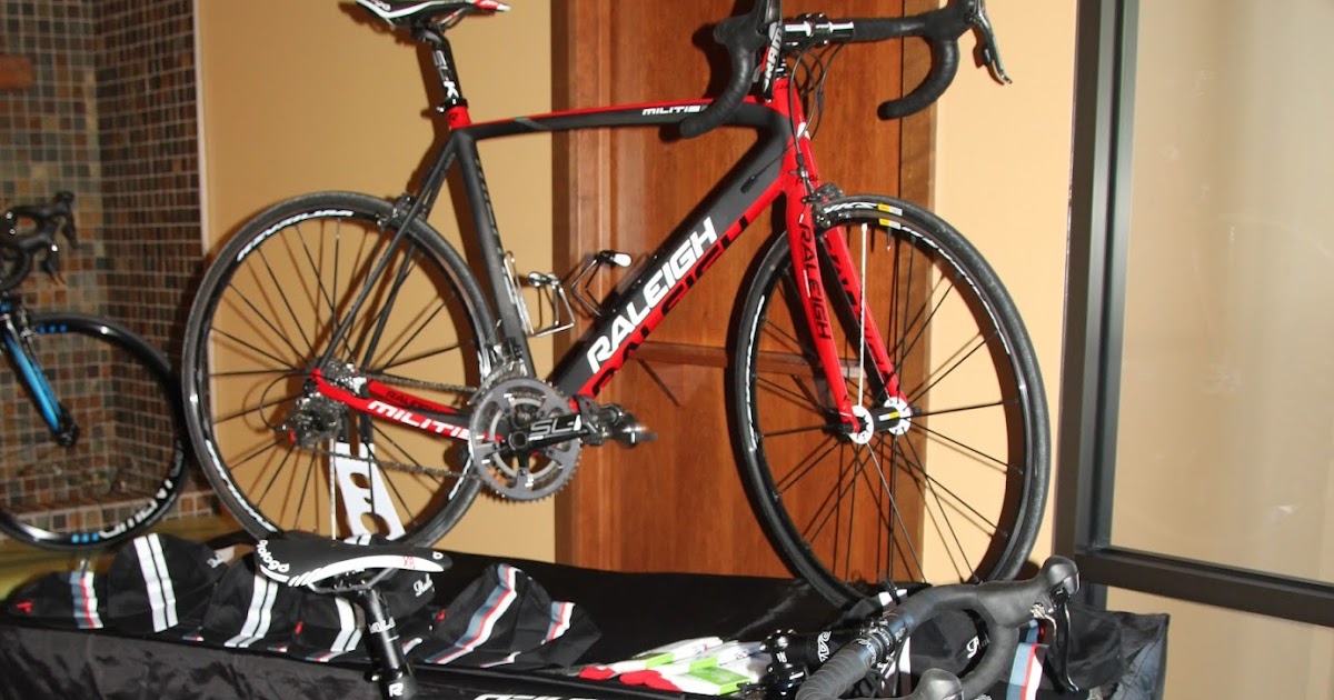 LYRA MAG. Holiday Gifts For Bicycle Enthusiasts