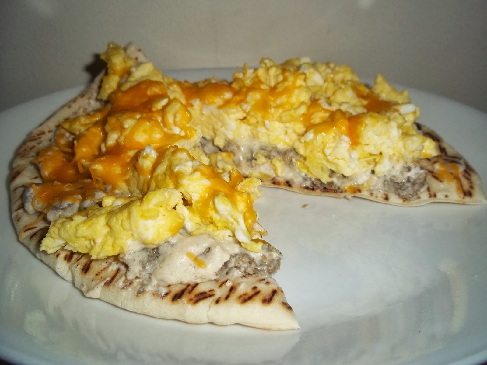 The Daily Smash Breakfast Pizza flatbread