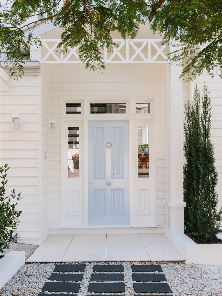 Feature Friday Hamptons at its best! Glamour Coastal Living